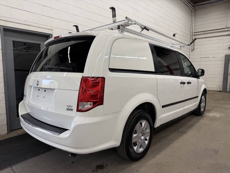 ram ram cargo van 2013 2C4JRGAG7DR652429 image ram ram cargo van 2013 2C4JRGAG7DR652429 image